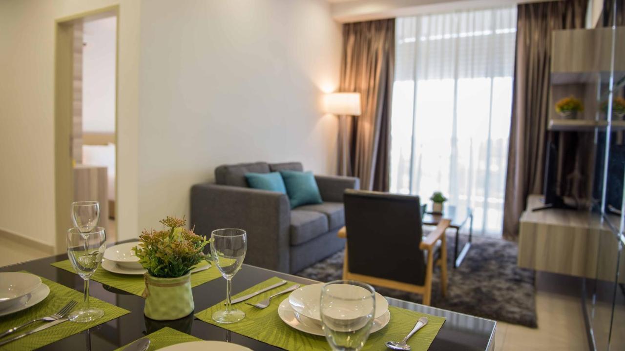 เอนคอร์ป มารีนา สวีท บาย ไอโคนิค บลิส Hotel นุสาจายา ภายนอก รูปภาพ